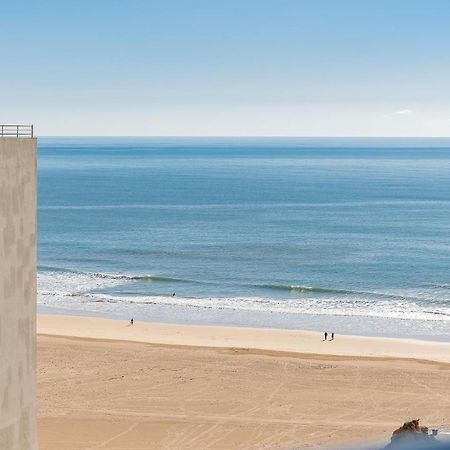 Ocean Beachfront Home By Real Life Concierge Portimao Bagian luar foto